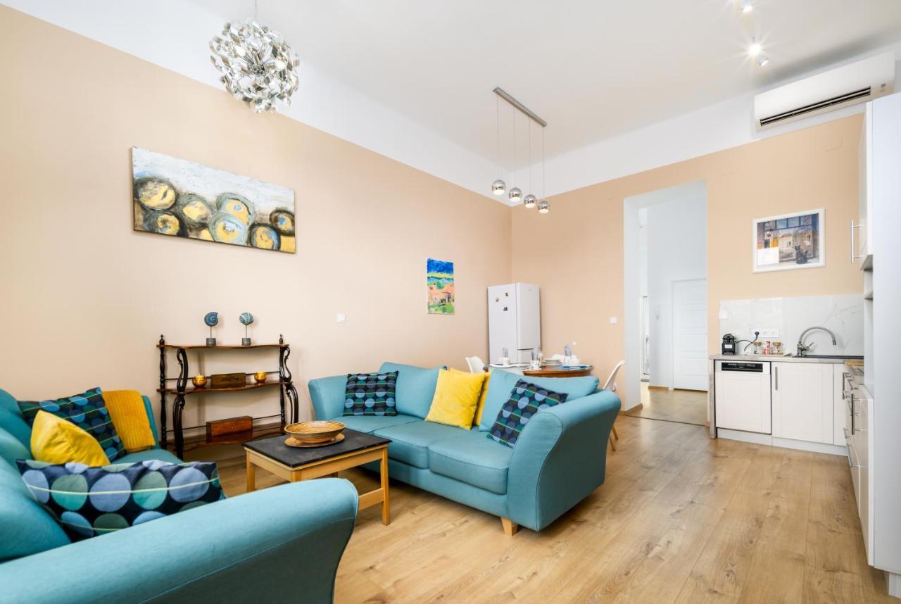 Ja18 Downtown Pearl - 2 Bedroom Apartment Boedapest Buitenkant foto