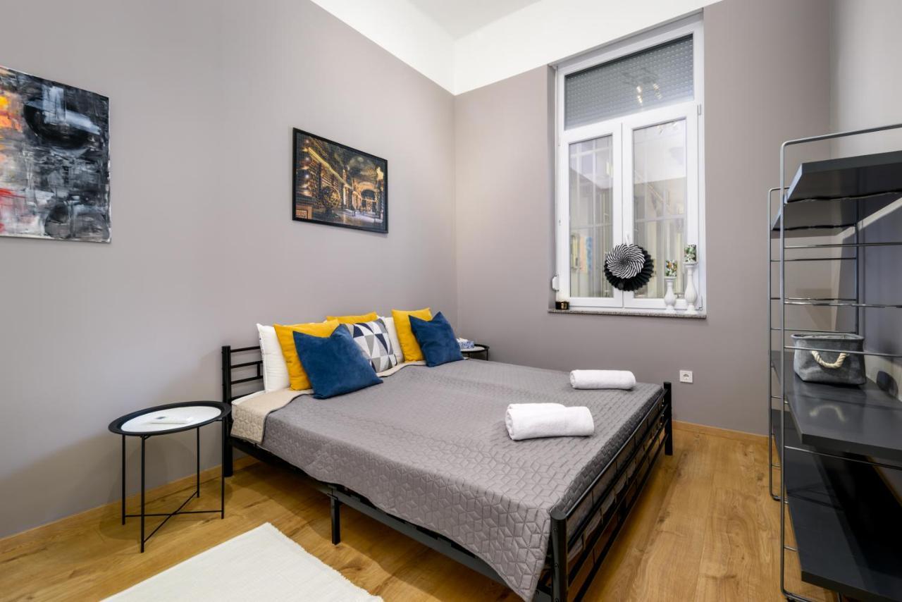 Ja18 Downtown Pearl - 2 Bedroom Apartment Boedapest Buitenkant foto
